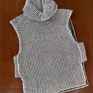 Tribal Women's Sweater Size L